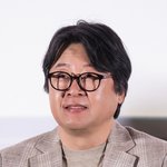 [현장포토] "폭소 <b>바이러스</b>의 아버지"…김윤석, 기분 좋은 미소