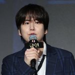 <b>인사말</b>하는 규현