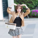 어울리는 여자 가수 1위’ (웬디의 영스트리트 출근길) [<b>HD</b>포토]