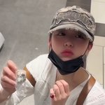 장원영 <b>완전</b> 애기 같네