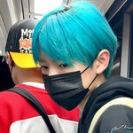 아이돌이라면 <b>이런</b><b>머리</b>색해야겠지