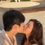 '신혼' 에일리최시훈, 사람들 지나가도 당당히 '뽀뽀 쪽'..."분위기...