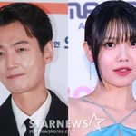 정경호, '12년째 공개 열애' 최수영과 커플링?.."개인 반지"