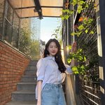 [댓글부탁해] '장원영 언니' 장다아, 봄 나들이…<b>청순미</b> 넘쳐