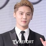'김준수 8억 갈취' 인터넷 방송인, 2심도 <b>징역</b> 7년