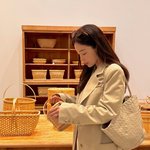  日 <b>도쿄</b>서 무슨 일 있었길래.."돈만 쓰고 기분 안 좋아"