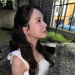 송지효, 배우 본업 복귀→영화제 참석..멍지효 지운 여신 자태