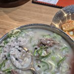 [어케생각해] 말이되나요??? <b>설렁탕</b>에서 플라스틱 덩어리가 나왔습니다