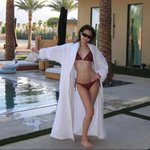 블랙핑크 제니, 과감한 비키니…슬림+탄탄 몸매