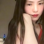 한소희, 슬립 한 장 입고 <b>남심</b> 저격…섹시+청순 다 했네!