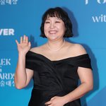 "개그 포기하고 보이스 피싱할 뻔" 이수지, 백상 女예능인상...