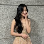 선재야, 업고 튀어!…김혜윤, 누드색 <b>비즈</b> 드레스 입고 리즈 미모