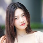 [포토]크러쉬 조이, <b>새침</b> 달콤 귀여움