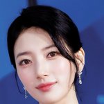 백상 <b>MC</b> 10주년이라는 수지 얼굴 미친 거야