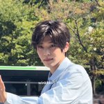 시온 니콜라스 스<b>엠상</b>이긴하다