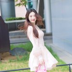 ‘애니메이션 뚫고 나온 듯한 공주 비주얼’ (<b>동물</b>농장 출근길) [HD포토]