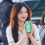 250508 ICN 출국 프리뷰 크러쉬 여자친구 조이 <b>by</b> chips