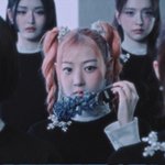  키나 활동 중단 중 스페셜 <b>MV</b> 티저 공개‥고양이 같은 비주얼