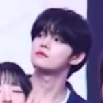 이 <b>남자</b> 누군지 아는 <b>사람</b>..?