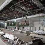 예식장서 <b>천장</b> 붕괴 10명 다쳐