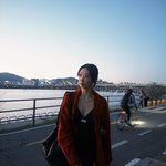 “레드 아우라+흑단 눈빛”…이채민 류다인, 한강 저녁→감정 짙게...