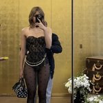 리사 최근사진 몸매 <b>개이</b>뿌다..