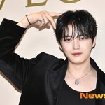 [어케생각해] 김재중 <b>맵부심</b> 폭발 “우리나라서 매운 건 안 먹어본...