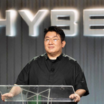 증인으로 나오라” 통보한 법원…‘<b>SM</b>엔터 인수전’ 하이브-카카오...