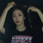 <b>신예</b>은, 티셔츠 한 장으로 완성한 치명적 '청순美' [스한그램]