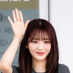 [T포토] 조이현 '공항에 나타난 토끼'