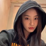 '강타' 정유미, 돌연 활동중단 알렸다…"모두 행복하시길" 인사