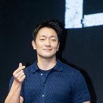 [현장포토] "전완근 하트"…손석구, 섹시 <b>벌크</b>업