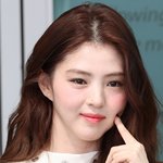 한소희, 31년만에 처음..미국 뉴욕→런던·파리까지 '월드 투어'...