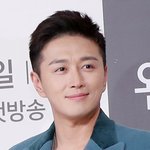 [댓글부탁해] [단독]'긍정 전도사' 진태현, 갑상선암 투병 중...