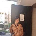 “은은한 빛결+빈티지 자태”…예리, 도회적 고요→확 달라진 계절...