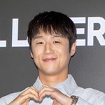 [댓글부탁해] [현장포토] "눈웃음에 힐링"…정준원, 댕댕이...