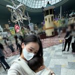 손연재, 子 업고 <b>놀이동산</b> 놀러갔는데 “눈치게임 대실패” 인파에...
