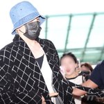 [뉴스1 ]'비행기 10분 전 도착?' 지드래곤, 극한 타이밍에도...