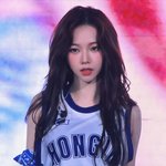 <b>홍익대</b> 카리나 예쁘다