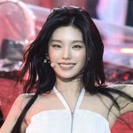 있지 예지 약간 서양에서 이쁘다 생각하는 동양인얼굴인듯