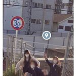 [웃픽] <b>로드뷰</b>에 찍힌 여고생들..jpg