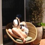 손나은, 비키니 입고 각선미 자랑…다리 길이 실화야? [DA]