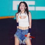 산다라박, 대놓고 자랑한 11자 복근‥뼈말라 몸매에 반전 볼륨감