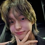 어제자 <b>세팅</b>안된 라이즈 원빈 느좋 셀카