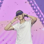 엑소 카이, 2년 만에 무대 복귀…"두려움 딛고 선 첫 단독 콘서트"