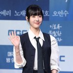 [공식]'한석규 딸' 채원빈, 아<b>우터</b>유니버스와 재계약…'대세 행보'...