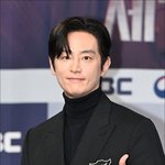 [단독] 권율, 오는 24일 결혼… 예비신부는 비연예인