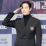 권율, 유부남 된다 "24일 결혼, 예비신부는 비연예인" [공식입장]