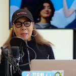 신곡이 ‘바보 멍청이 똥개’<b>라니</b> “우아한 제목 어떠냐고 했지만”...