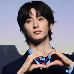 [댓글부탁해] 앤톤 <b>흑발</b>하니까 진짜 왕자님 같네